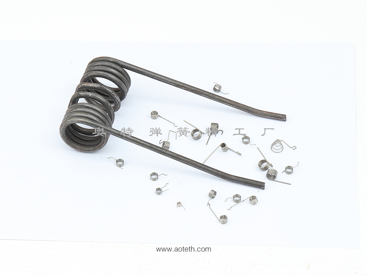 專業(yè)生產廠家新能源汽車扭簧