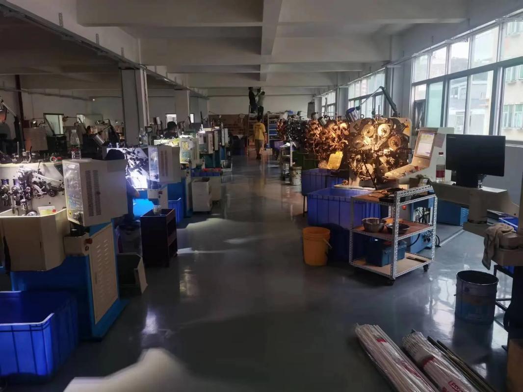 彈簧專業(yè)生產車間